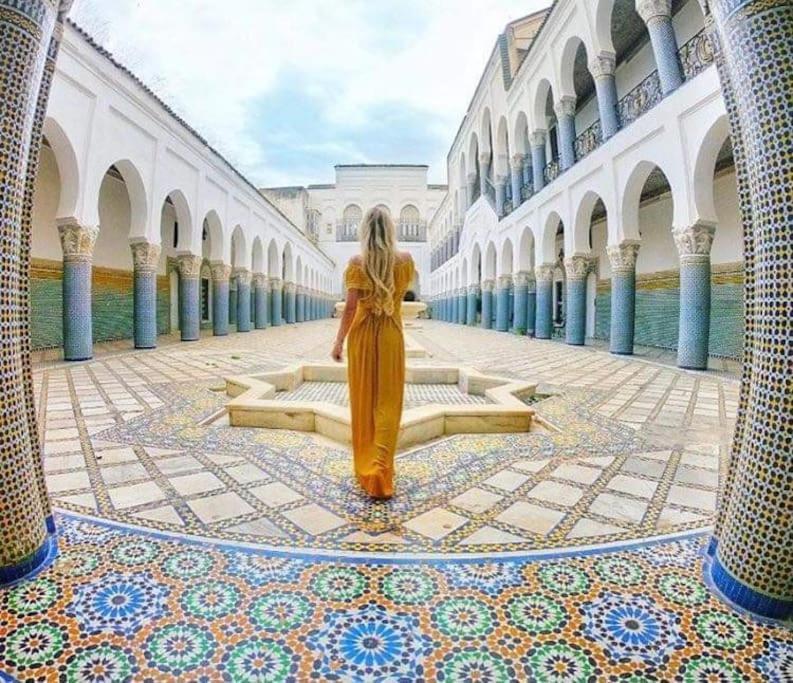 Youssef Fez Buitenkant foto