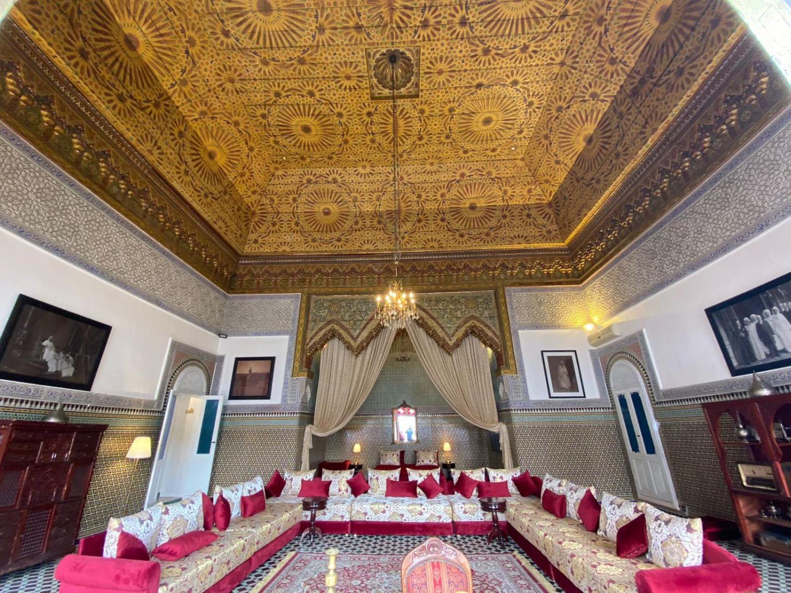 Youssef Fez Buitenkant foto