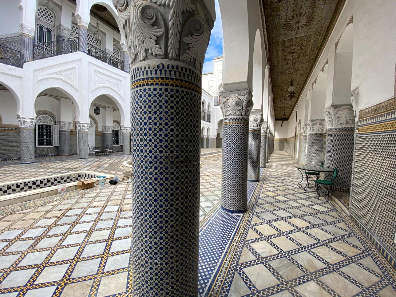 Youssef Fez Buitenkant foto