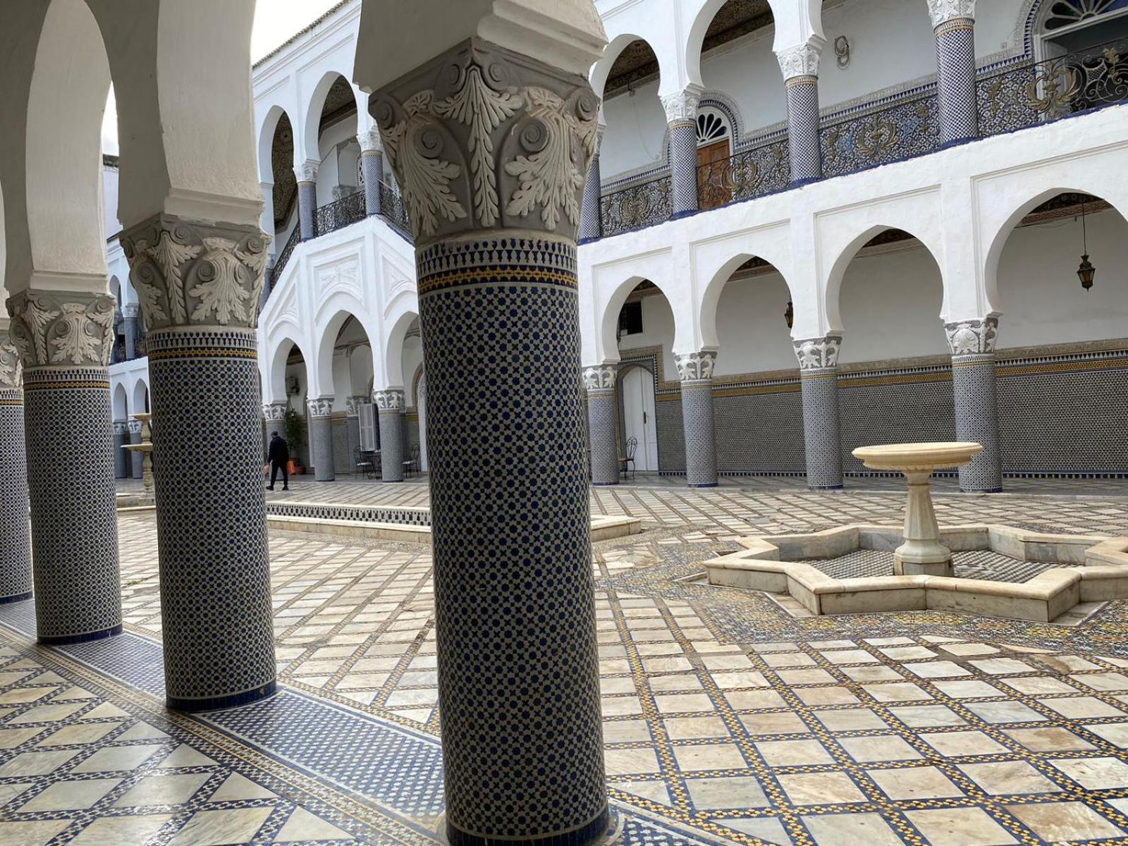 Youssef Fez Buitenkant foto