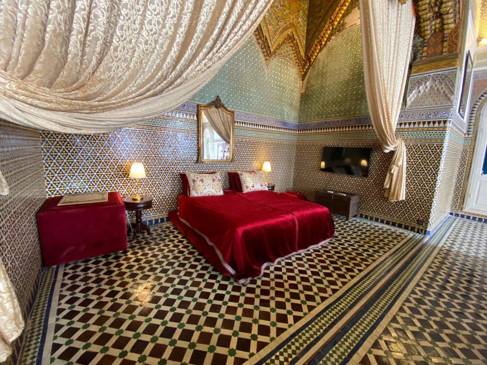 Youssef Fez Buitenkant foto