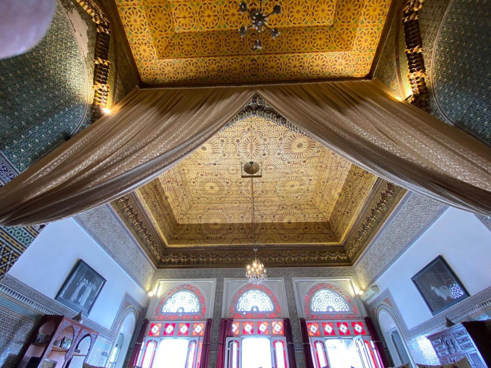 Youssef Fez Buitenkant foto