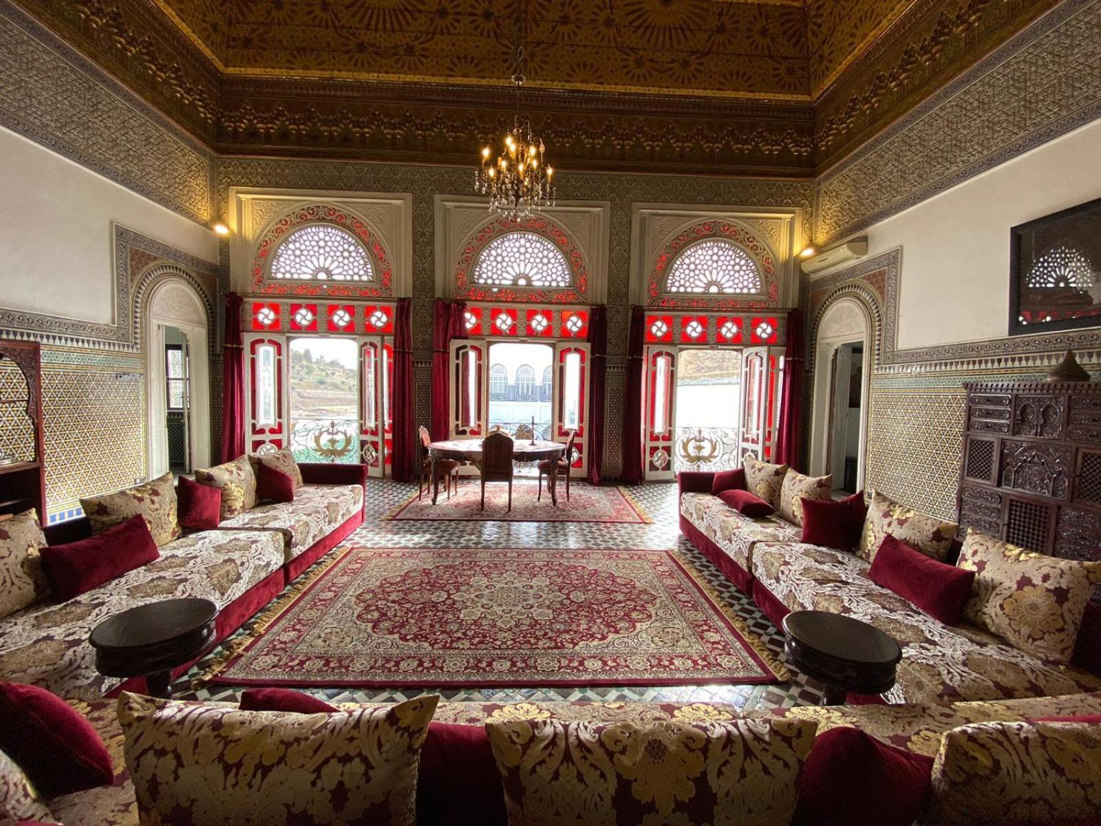 Youssef Fez Buitenkant foto
