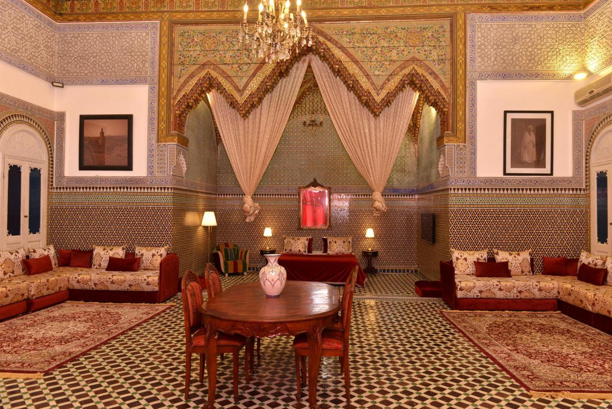 Youssef Fez Buitenkant foto